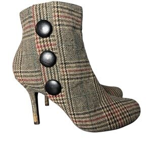 Diba Steampunk Ankle Boots Womens 8.5 Tartan Plaid Victorian Button Stiletto